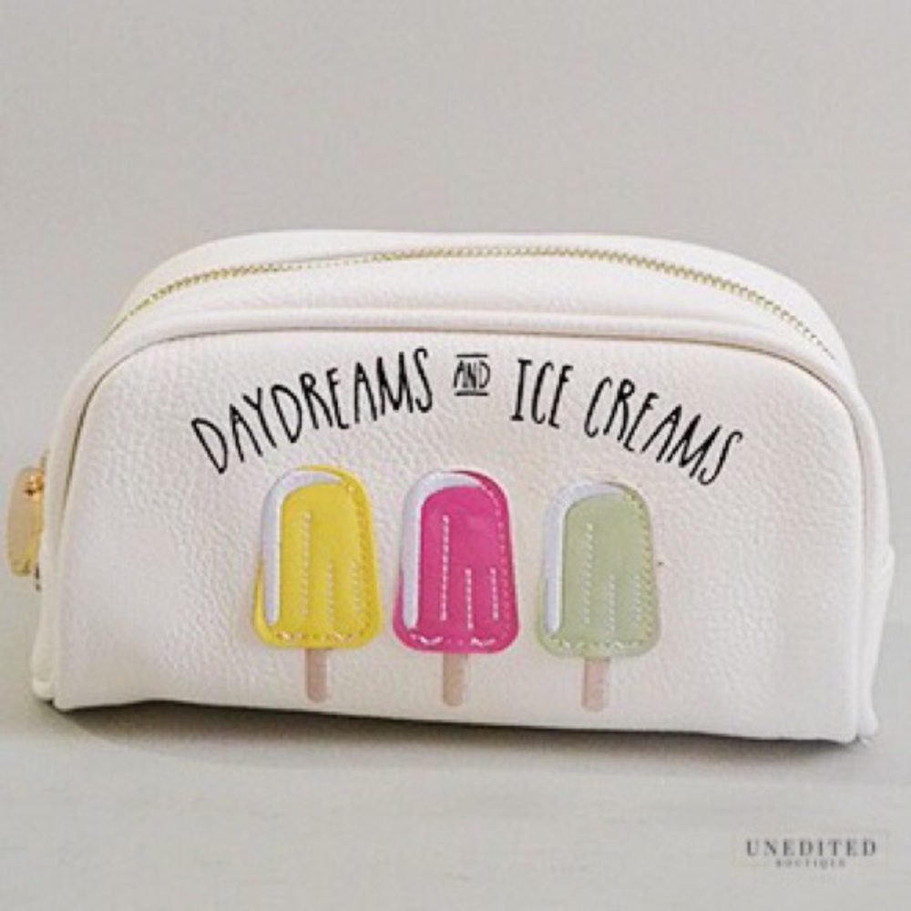 Dreams Cosmetic Bag - Picture 4 of 5